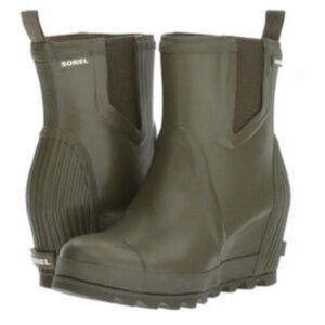 Sorel Olive Green Chelsea Rain Booties
